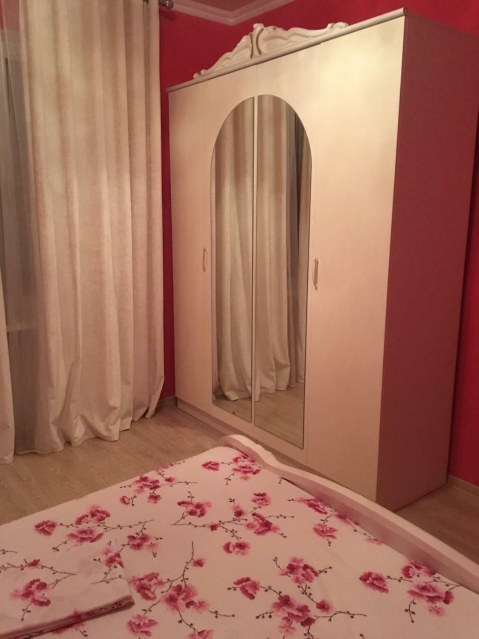 Guesthouse Milena Leselidze Esterno foto